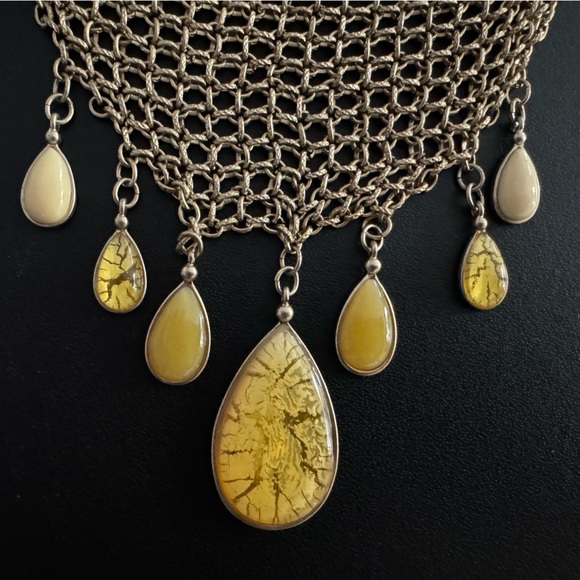 Vintage Monet Bib Necklace - Picture 7 of 9